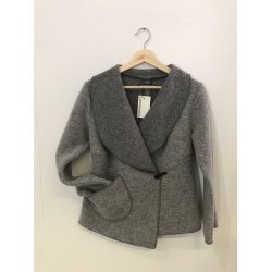 Jakke med sjalskrave. Gr.